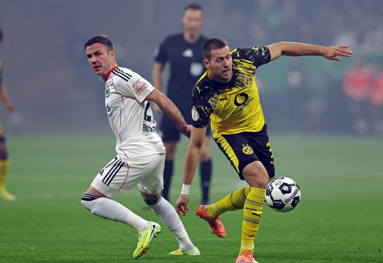 慕尼黑1860主席回应拜仁球迷横幅：这完全不尊重人，越界了（慕尼黑1860主席斥拜仁球迷横幅：失礼且越界）