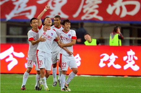 NBA：太阳击败篮网 杜兰特砍下全场最高分（太阳力克篮网 杜兰特轰下全场最高分）