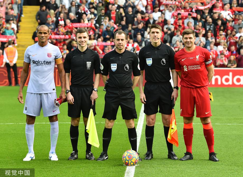 伯尔尼主帅谈骚乱：维拉球员在看台下庆祝，球迷认为被挑衅了（伯尔尼主帅解读骚乱：维拉球员看台下庆祝被球迷视为挑衅）