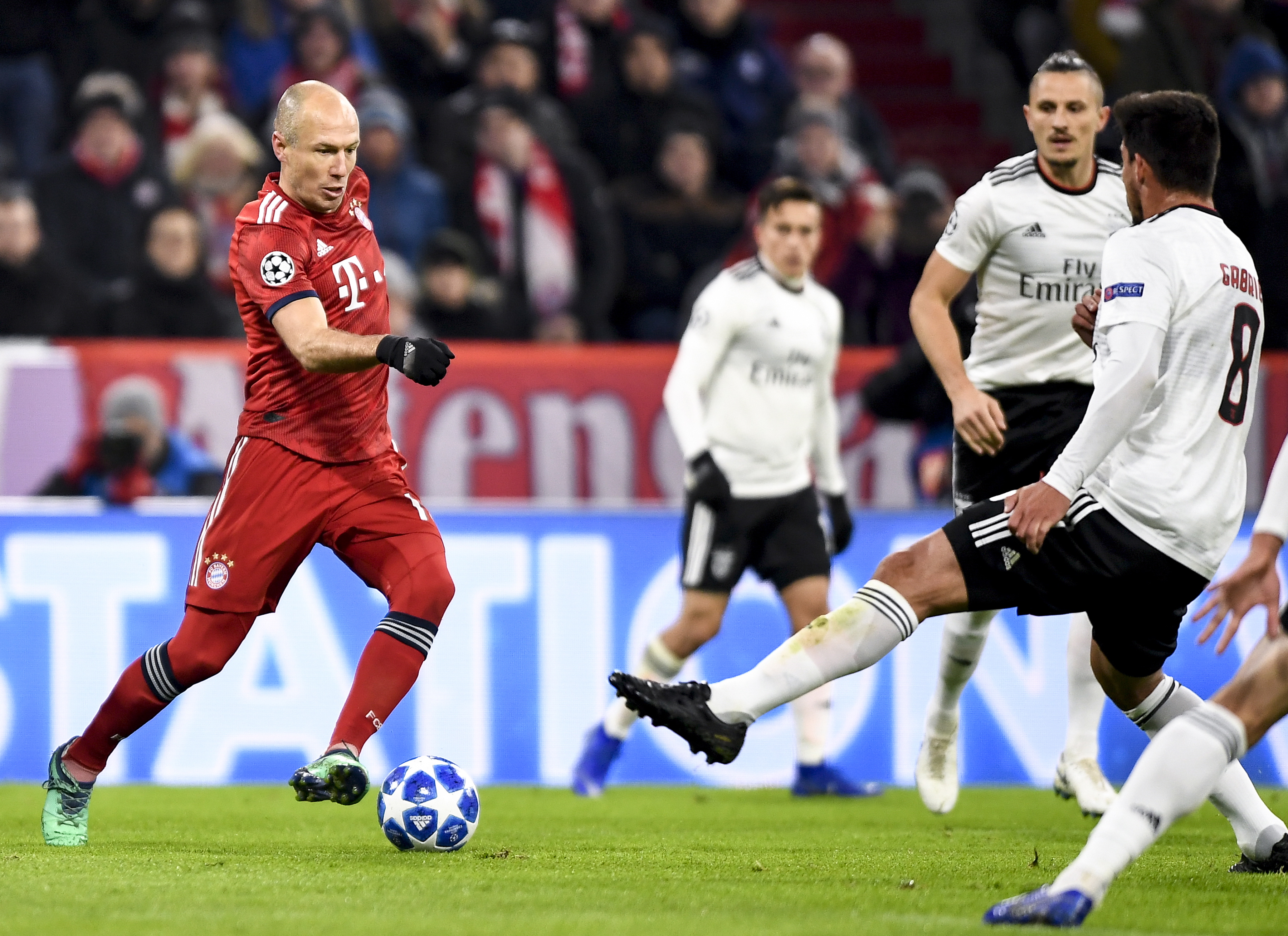 埃贝尔：对阵巴黎是场特别的比赛，这场较量有很强的荣誉意义（埃贝尔：与巴黎之战意义非凡，这是一场关乎荣誉的较量）