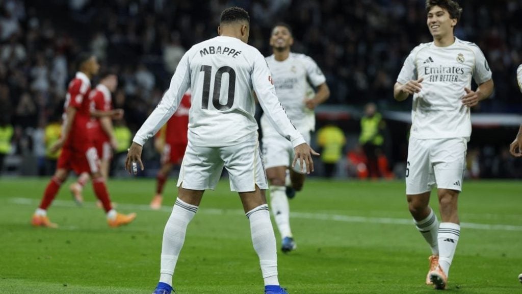 篮网双星携手砍下70+（篮网双核联手轰下70+分）