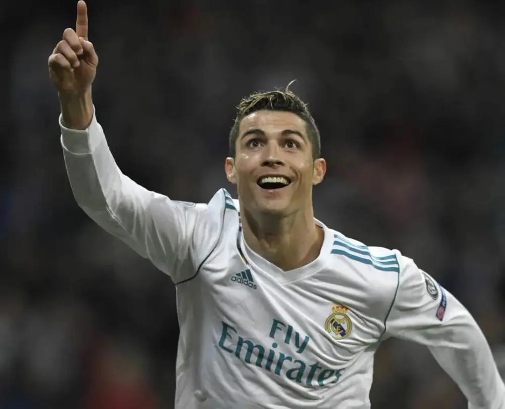 广厦男篮张帆末节绝杀福建