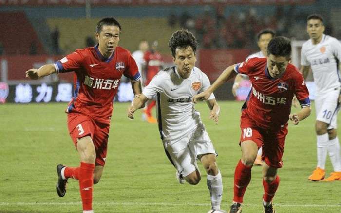 官方：库拉索主帅艾德沃卡特因家事暂离球队，由助教率队迎战牙买加